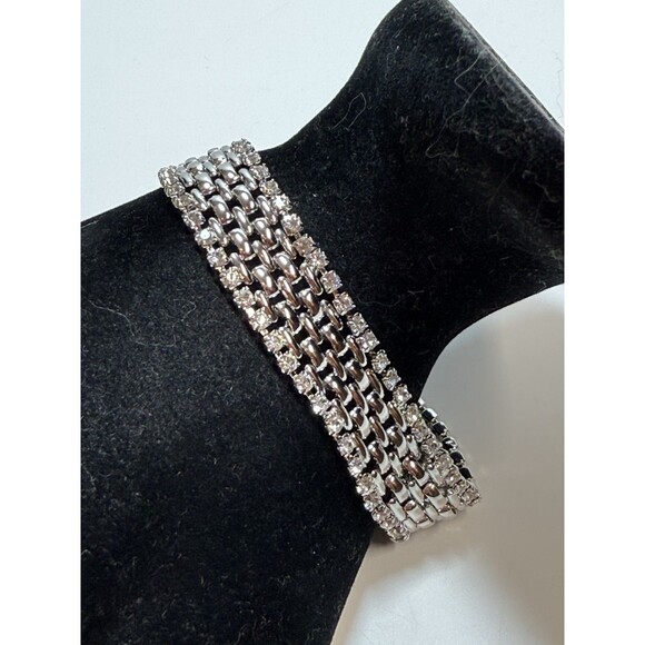 Vintage KJL Kenneth J Lane Silver Tone Basket Weave Crystal Edge Bracelet - Picture 10 of 10